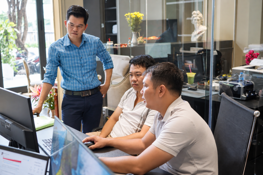 Họp Team Thiết kế 2D tại Văn phòng H77CONS